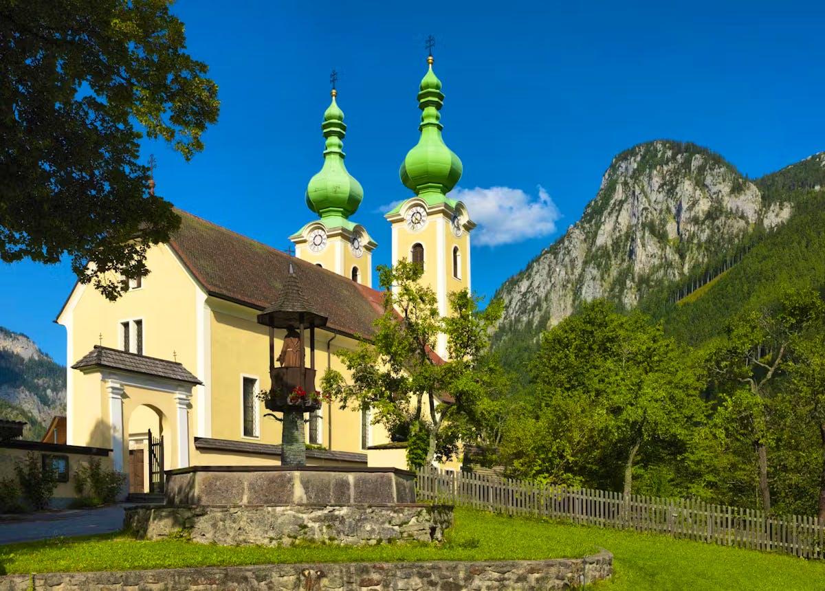 L'église de pèlerinage Saint-Antoine, à Garmisch-Partenkirchen, où ont eu lieu les obsèques de la championne.