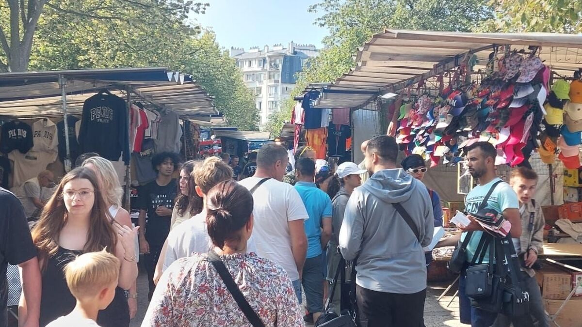 Puces de Clignancourt : deux frères commerçants écroués pour tentative de meurtre sur un vendeur à la sauvette