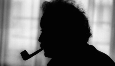 Pourquoi la mosaïque de Georges Brassens a-t-elle été effacée du métro ?