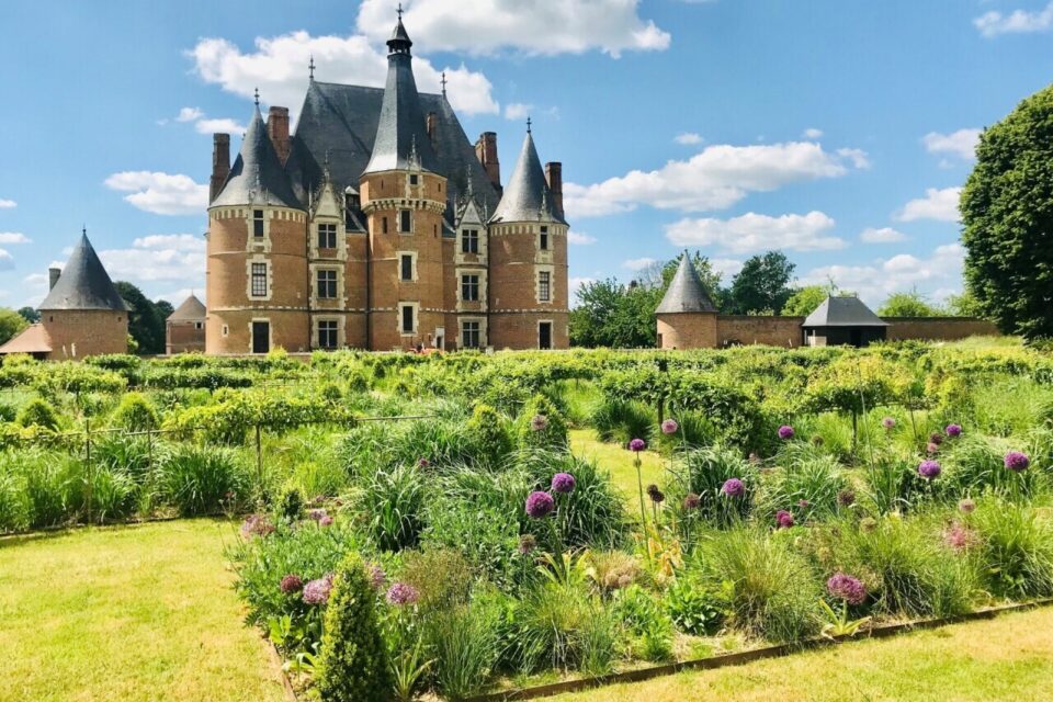 Le Château de Martainville date de 1495.