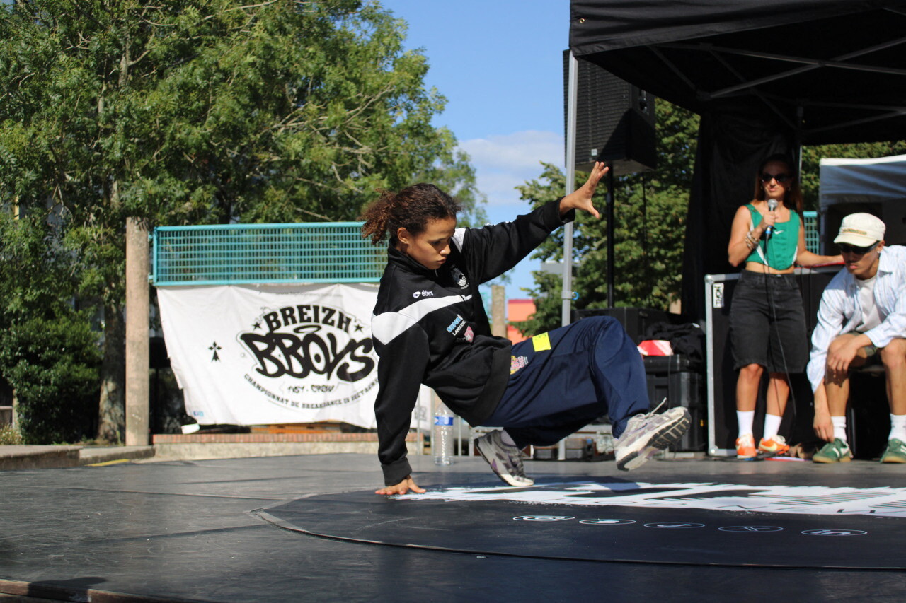 de la Bretagne à Paris, Lorélie veut devenir une étoile du hip hop