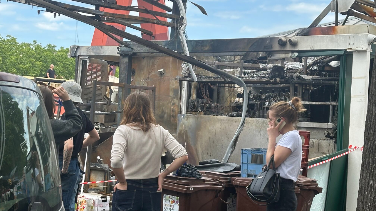 cette célèbre buvette rouvre enfin après un incendie dévastateur