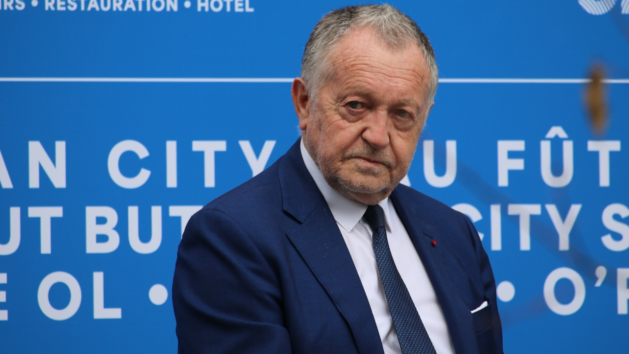 Jean-Michel Aulas dénonce le silence "coupable" de Grégory Doucet et Bruno Bernard après l'épisode des "vrais Lyonnais"