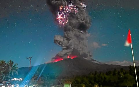 Le mont Lewotobi Laki-Laki (1 584 mètres) est entré en éruption à 20 h 48 heure locale (14 h 48, horaire français).