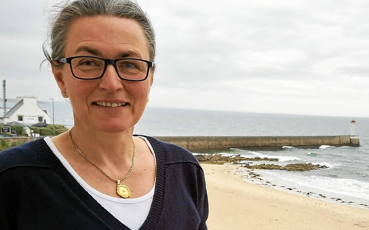 D’Audierne, Gaëlle de Trescadec photographie la mer dans ce qu’elle a de plus beau et puissant