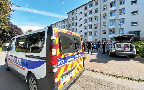 Les différents effectifs de police ont occupé le terrain à Kerangoff, ce mercredi après-midi.