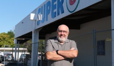 le Super U de l’avenue de Paris, à Niort, en plein déménagement