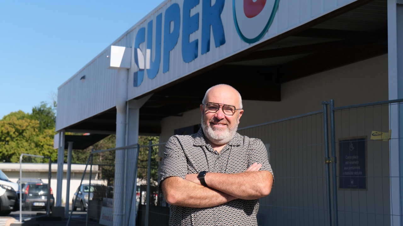 le Super U de l’avenue de Paris, à Niort, en plein déménagement