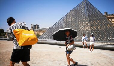 Jean Viard : « Pourquoi Eurodisney est ouvert tous les jours et pas le Louvre ? »