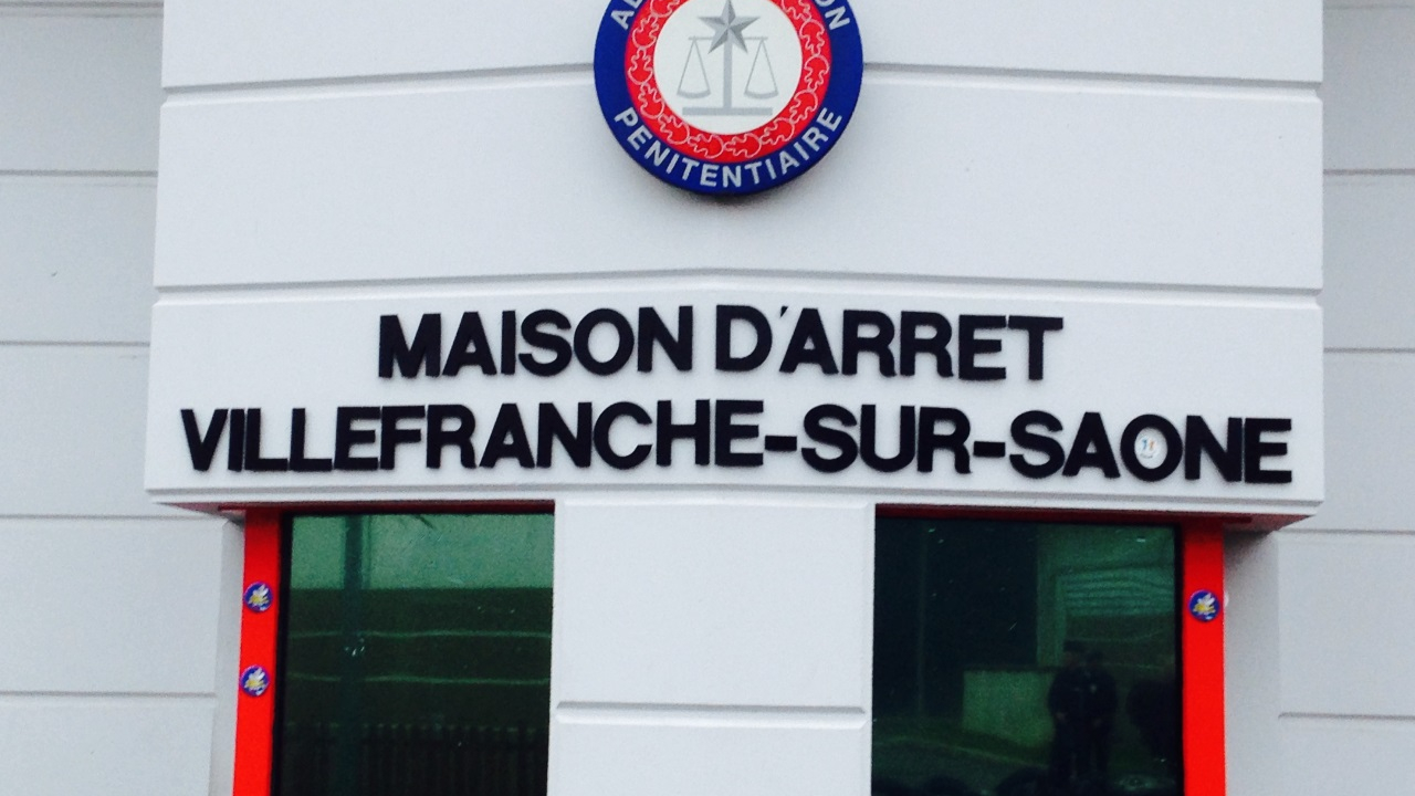 Après son évasion de la Talaudière, ce détenu terrorise le personnel pénitentiaire à Villefranche-sur-Saône
