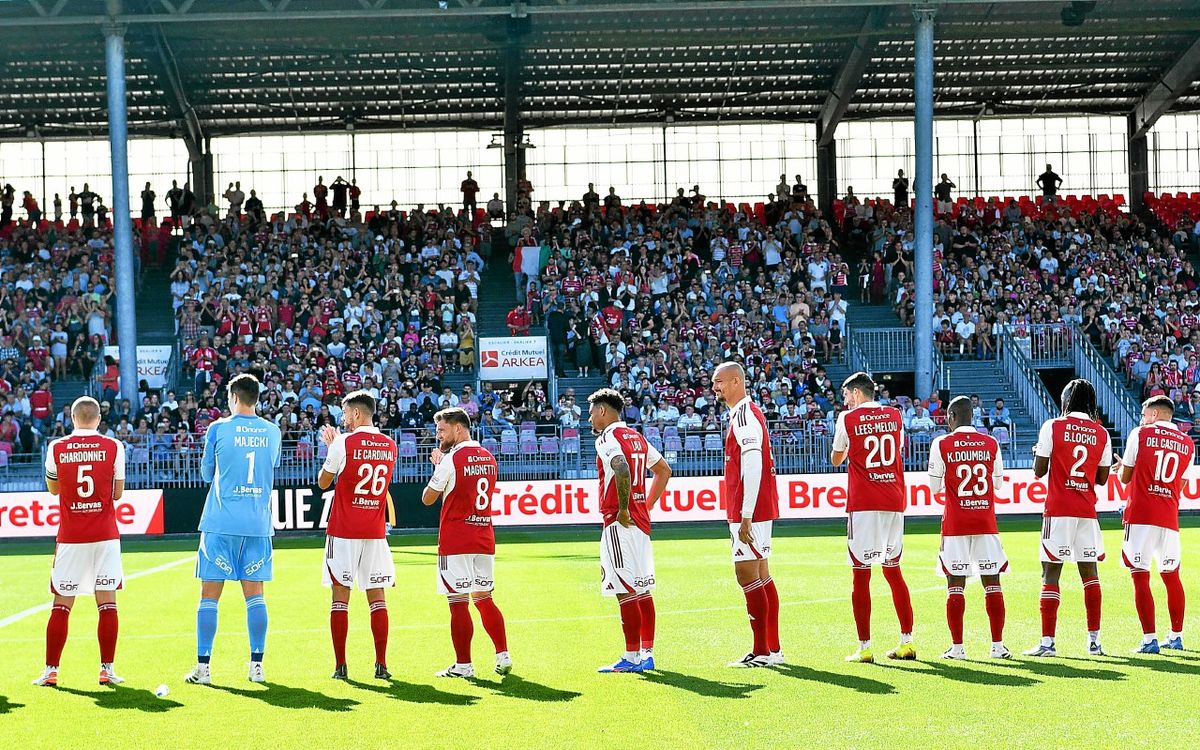 Groupe restreint, recrues attendues, départs possibles : le Stade Brestois avec quel effectif contre Lille à la reprise de la Ligue 1 ?