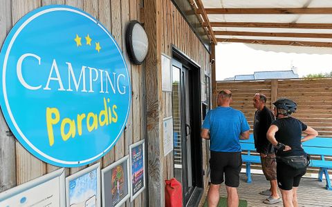 Plus de 50 demandes ne peuvent actuellement être honorées au camping Paradis de Santec. Certains tentent leur chance en se présentant directement à l’accueil, après avoir fait le tour des autres établissements.