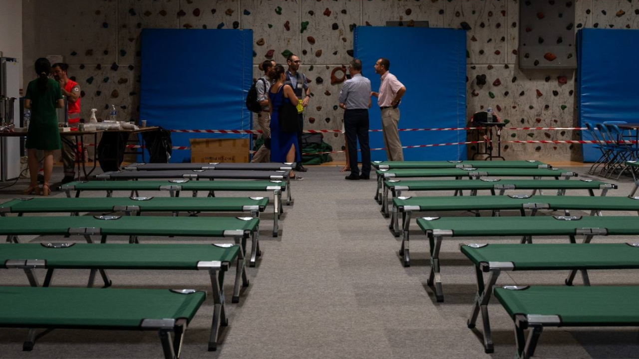 le gymnase Enghien réquisitionné encore une semaine pour les SDF
