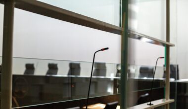 un pickpocket de 16 ans condamné pour avoir volé les cartes bancaires de touristes belges