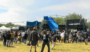 Rave party en Ille-et-Vilaine : 2 000 participants et 450 PV dressés par les gendarmes