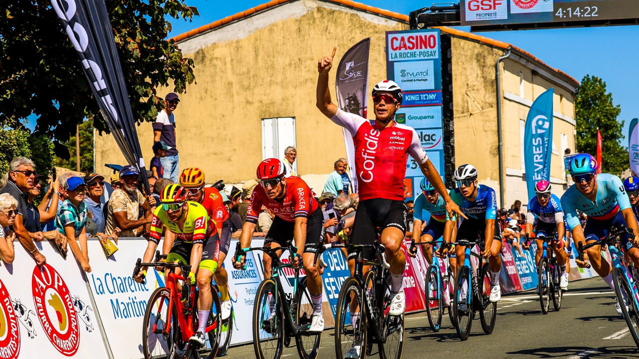 Cyclisme : la caravane du TPC attendue en Poitou - lanouvellerepublique.fr