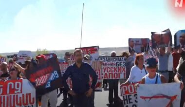 Manifestation de protestation contre une base russe