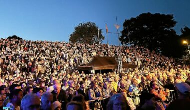 [EN IMAGES] À Bénodet, un dernier concert de la Butte du Fort placé sous le signe de l’amour et l’émotion autour de Gilbert Montagné