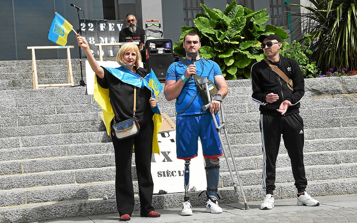 « On vous souhaite ne jamais vivre la même chose » : le témoignage poignant de ces soldats ukrainiens gravement blessés et soignés à Brest