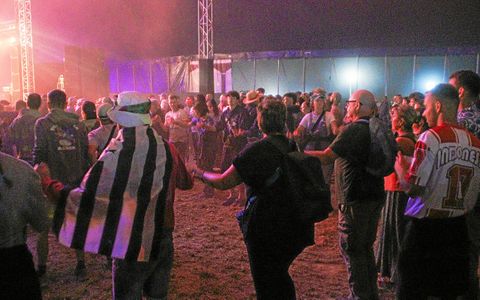 Le chanteur quimpérois Jean-Charles Guichen a ambiancé les festivaliers du King Dôme.