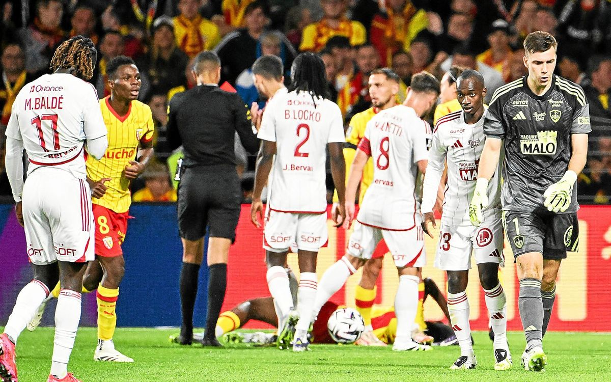 Lens - Brest : le résumé de la défaite d’un Stade Brestois plombé par son gardien