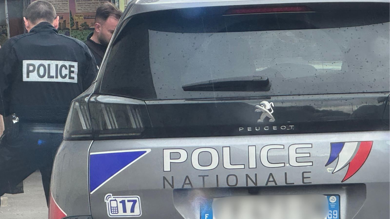 Saint-Étienne : à 15 ans, ils engagent une course-poursuite et blessent un policier