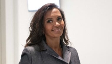 "Pour la première fois…" : Karine Le Marchand annonce une grande "nouveauté" pour la nouvelle saison de "L'amour vu du pré" sur M6