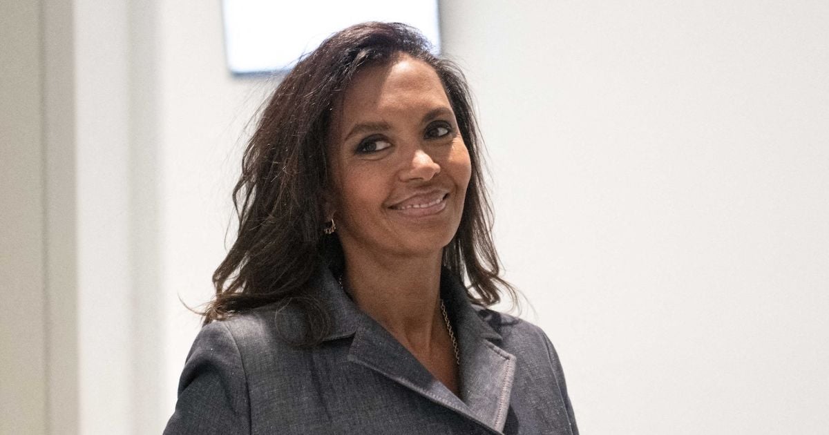 "Pour la première fois…" : Karine Le Marchand annonce une grande "nouveauté" pour la nouvelle saison de "L'amour vu du pré" sur M6