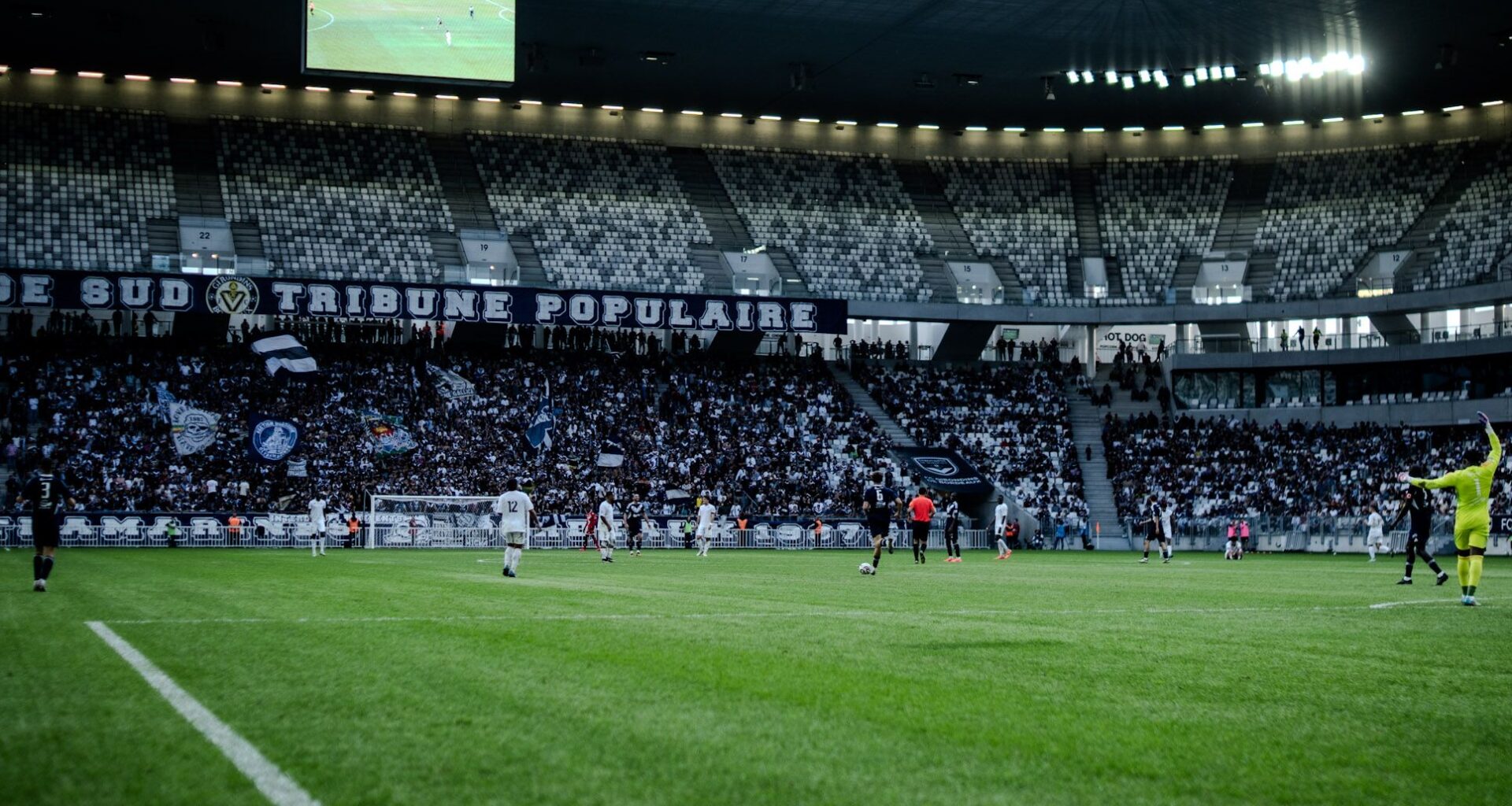 Matthias Jouan : "On sent que Bordeaux, c’était de la Ligue 1 et que ce n’est pas un stade pour jouer en N2, mais bon..."
