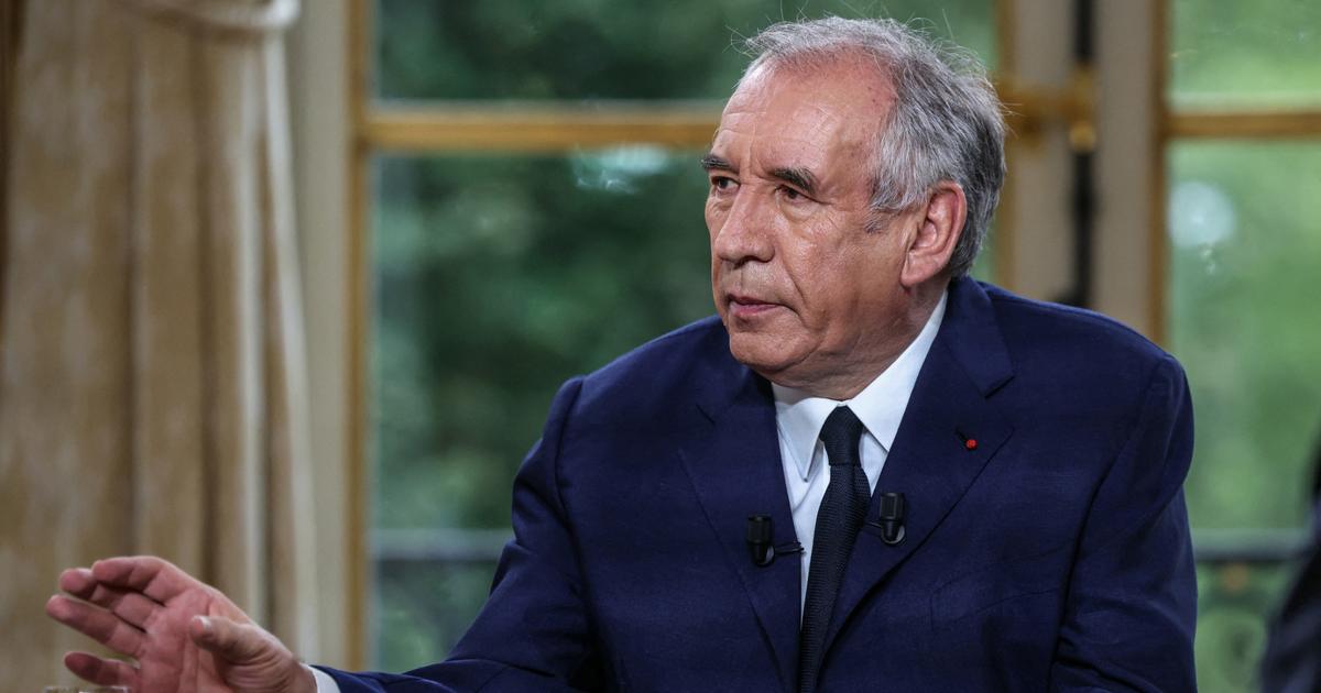 François Bayrou abat ses cartes pour éviter sa chute annoncée
