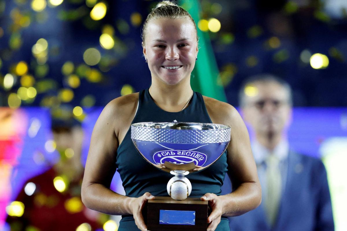 Diana Shnaider remporte le tournoi de Monterrey contre Ekaterina Alexandrova - L'Équipe
