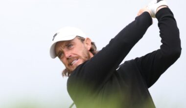 Tommy Fleetwood rejoint Russell Henley en tête du Tour Championship - L'Équipe