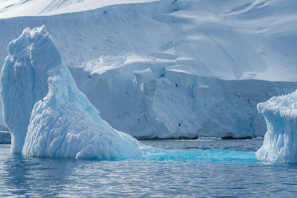 Des scientifiques découvrent d'impressionnantes vallées cachées dans les profondeurs de l'Antarctique