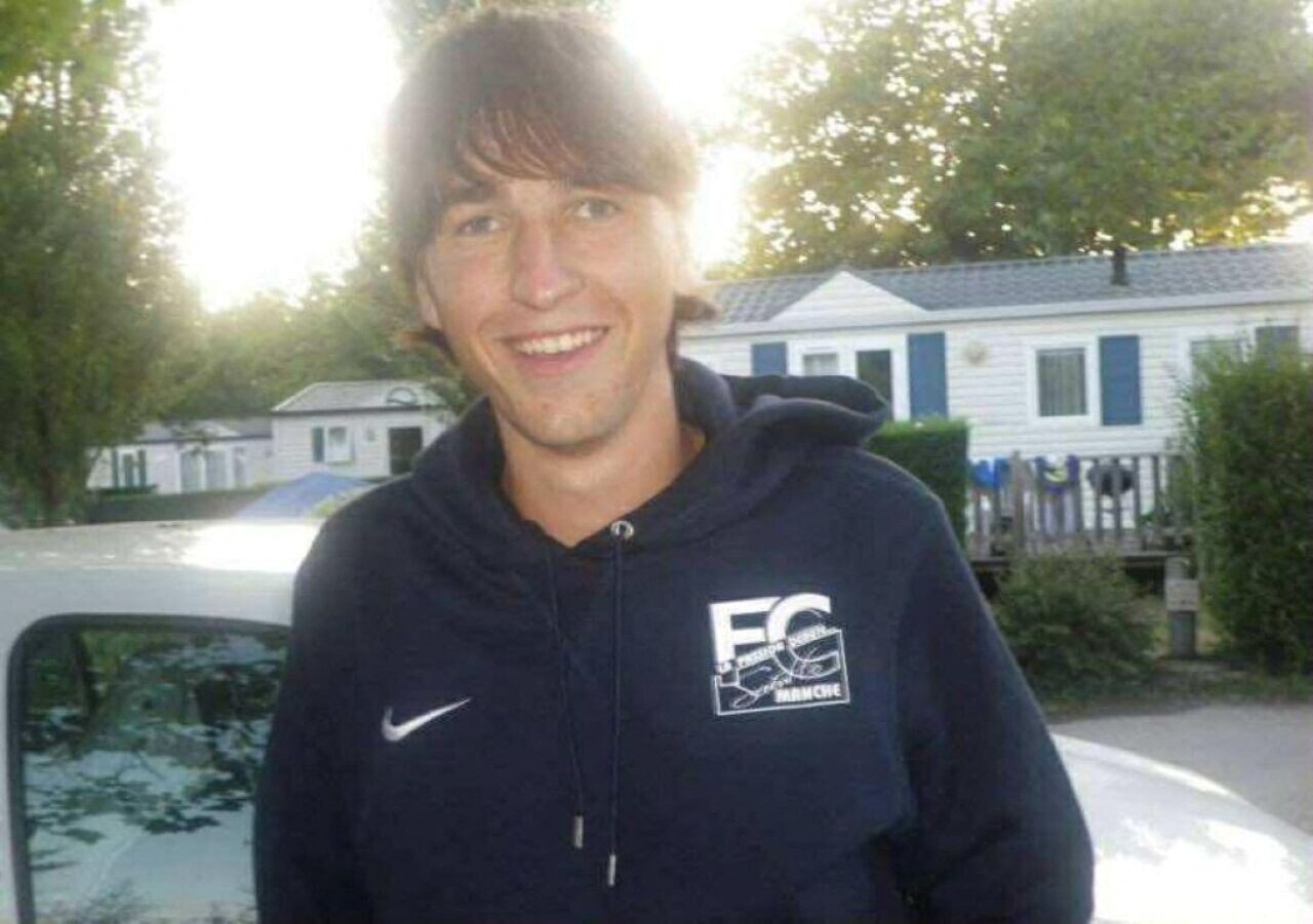 Les clubs de football de la Manche rendent hommage à Morgan Mauger, tué dans un accident