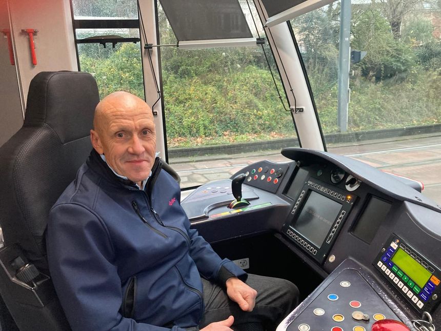 Dominique Bocquet, 61 ans est conducteur d'une des lignes du tramway depuis 27 ans.