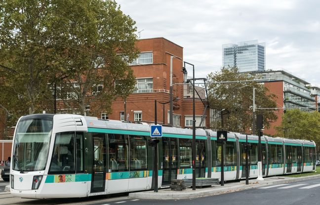 Un homme poignardé à plusieurs reprises après avoir défendu sa compagne dans un tram