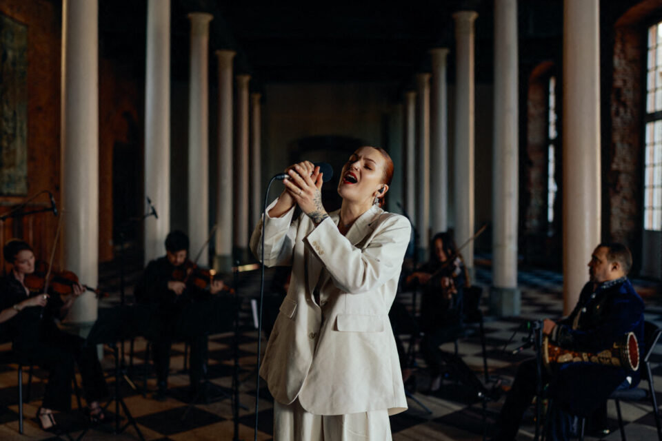 Blue Jay, ici à l'Hôtel Dieu, dans le cadre du projet Toulouse Live Sessions. 