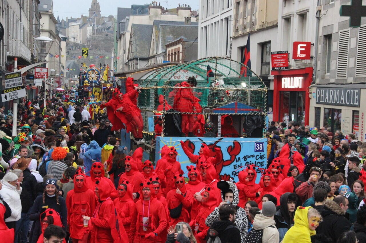 Une fête manchoise se retire d'un label en partie financé par un milliardaire d'extrême droite