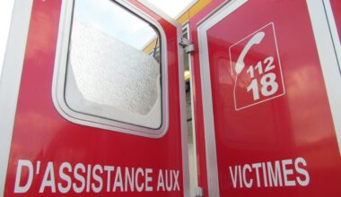 Le conducteur du camion, blessé grièvement, a été pris en charge par les sapeurs-pompiers - Illustration Adobe Stock