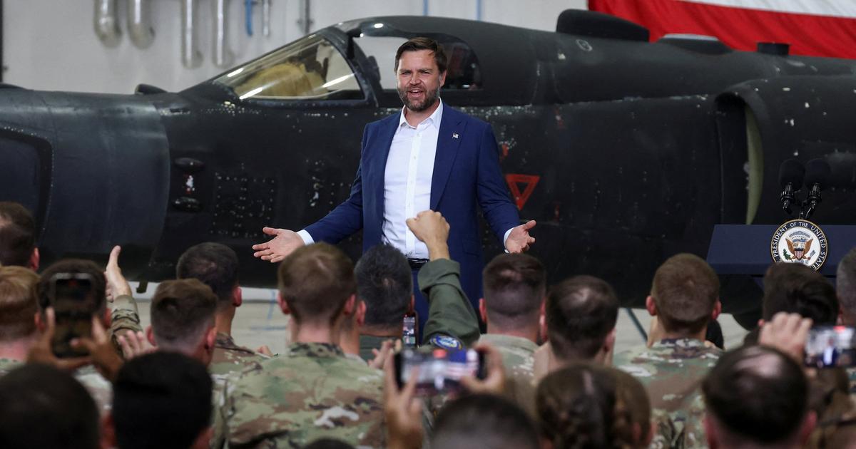 Le vice-président américain JD Vance rend visite aux troupes américaines basées au Royaume-Uni