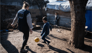 Quels sont les montants de l'aide humanitaire de l'UE dans le monde et comment fonctionne-t-elle ? 