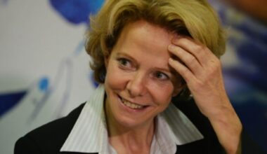 Législative partielle à Paris : la gauche investit Frédérique Bredin contre la « comédie de boulevard » Barnier-Dati