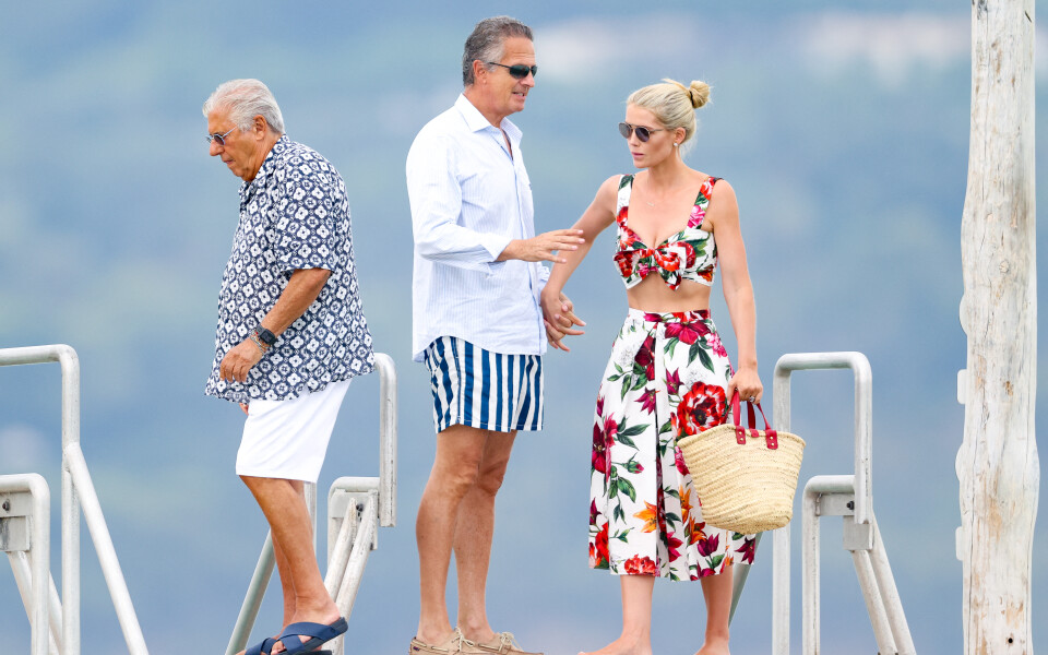 Lady Kitty Spencer et son époux Michael Lewis arrivent au Club 55, le 19 août 2025.