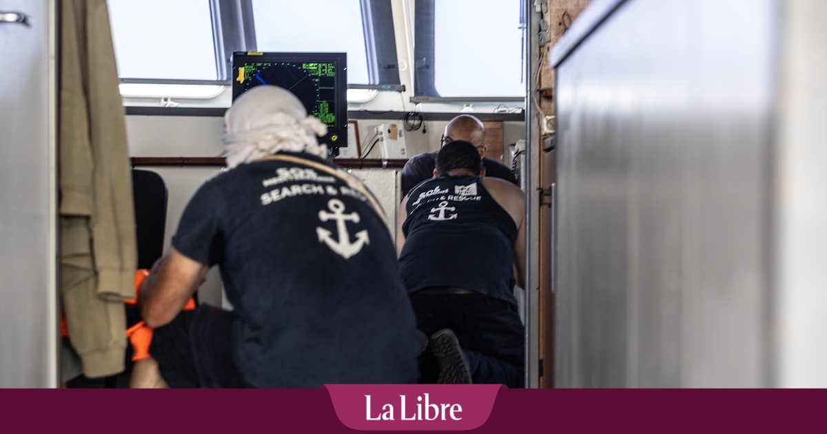 Des garde-côtes libyens formés et équipés par l'Union européenne tirent sur le navire d'une ONG qui secourt des migrants
