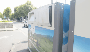 RÉVOLUTION DANS VOS POUBELLES : BIENVENUE À L'ÈRE DU BAC CONNECTÉ