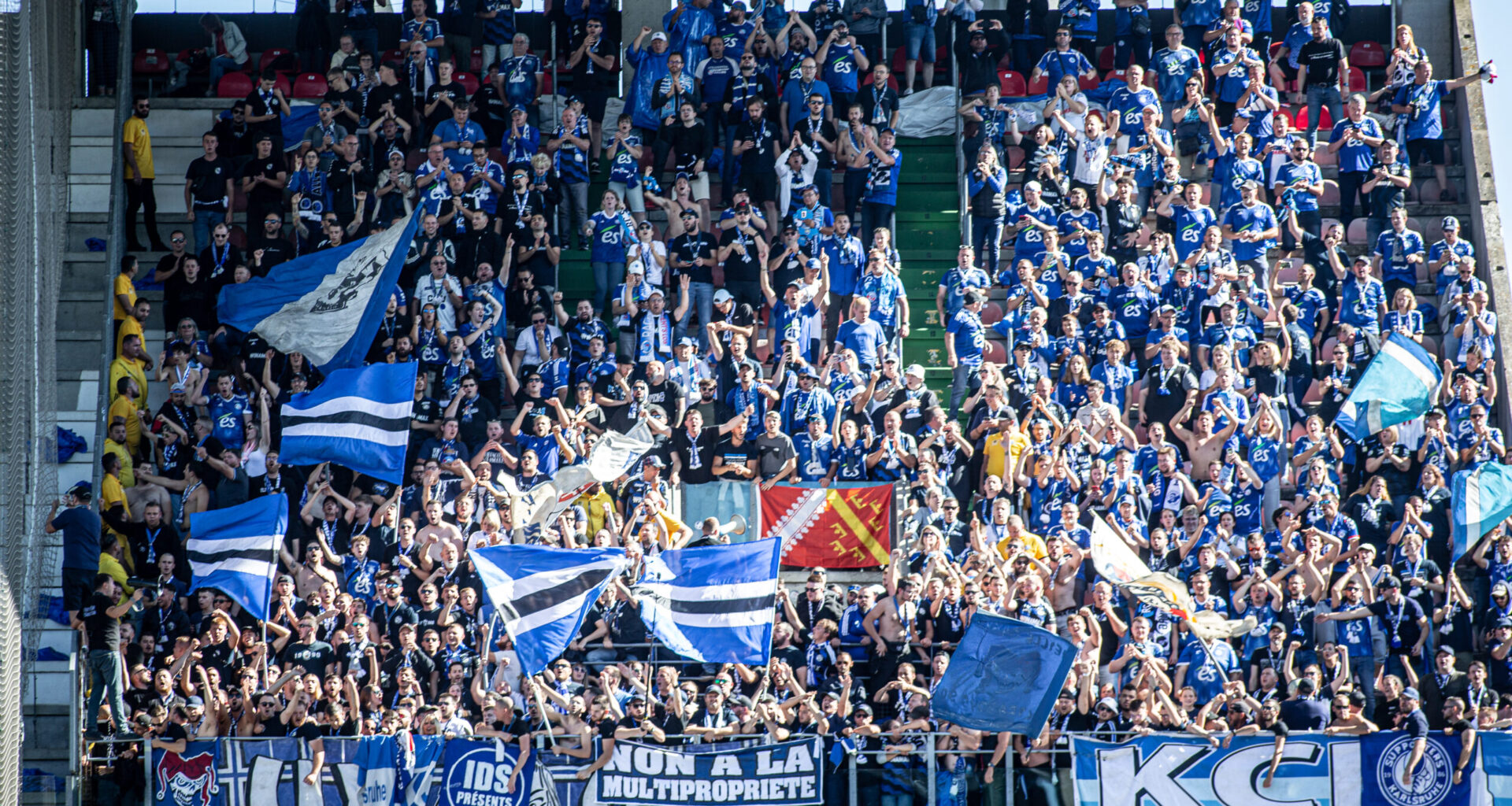 Environ 700 supporters strasbourgeois autorisés à Metz ! — Alsa'Sports