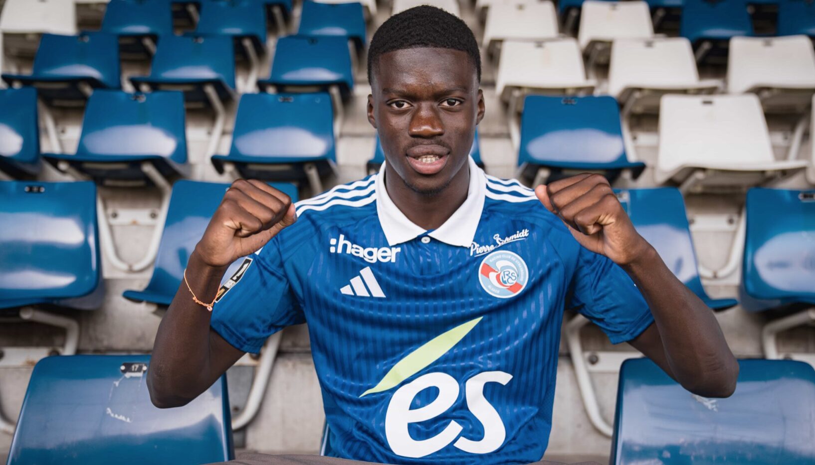 Mamadou Sarr, ancien défenseur de l'OL, a signé avec Strasbourg