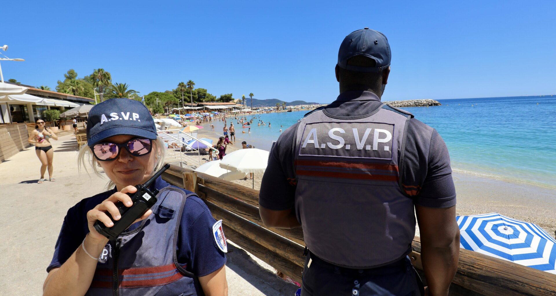 "Nous veillons à sensibiliser avant de sévir": voici comment ces agents veillent au respect des règles sur les plages de Toulon
