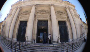 À Toulon, une femme de 36 ans défigure son conjoint d’un coup de couteau