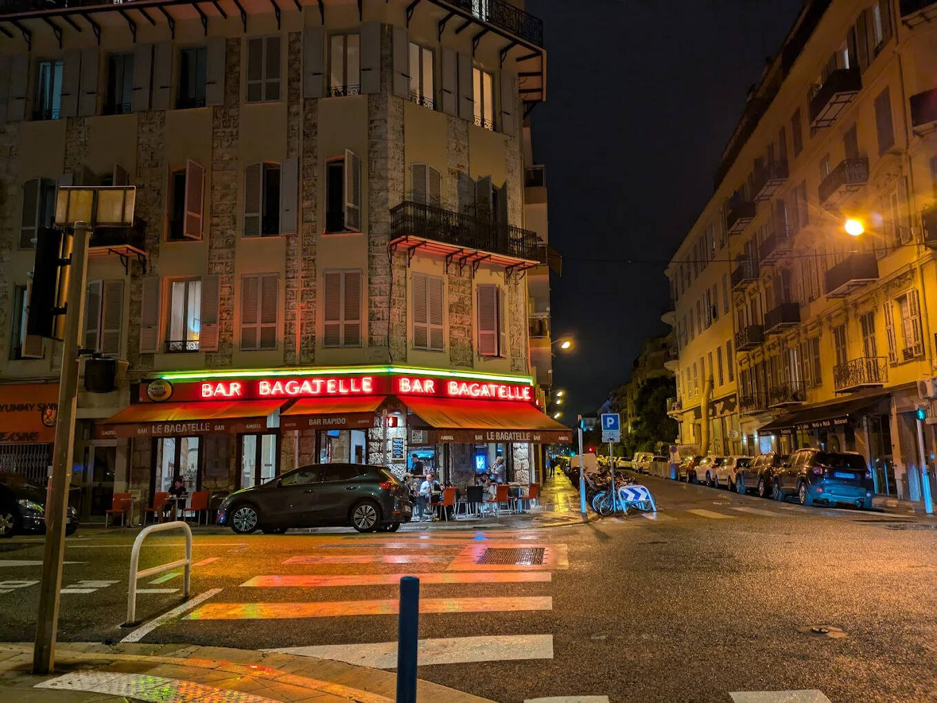 "Il a tout saccagé": un bar du centre-ville de Nice vandalisé par un cambrioleur ivre